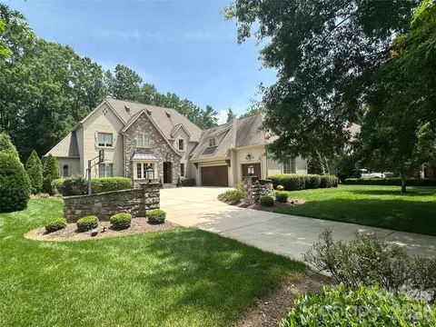 7816 Clovervale Dr, Waxhaw, NC 28173