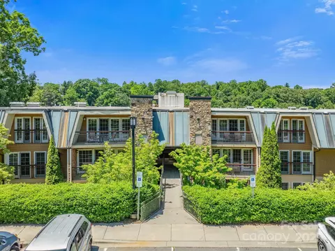 111 Bowling Park 111 Rd #111, Asheville, NC 28803