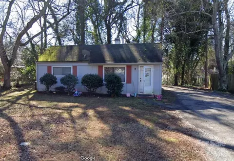 1127 Nations Dr, Charlotte, NC 28217