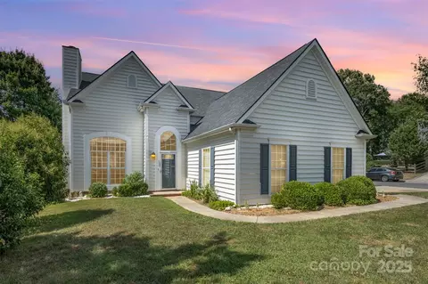 11330 Livingston Mill Rd, Charlotte, NC 28273
