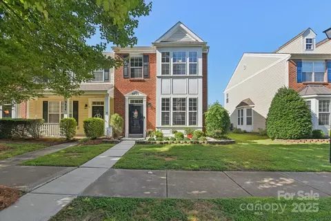 9420 Rosewood Meadow Ln, Huntersville, NC 28078