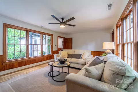 Living - 197 Briar Patch Rd, Cullowhee, NC 28723 photo 2 of 4