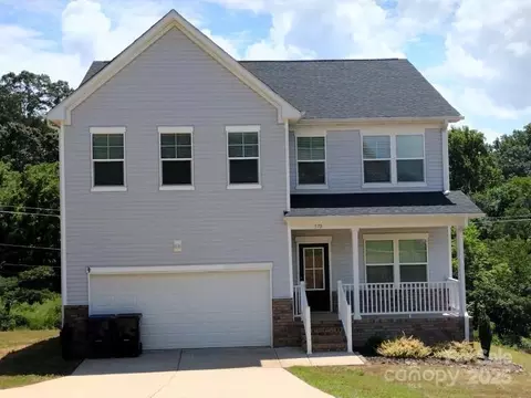 570 30th Avenue Ne Cir NE, Hickory, NC 28601