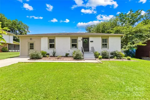 4134 Firethorne Rd, Charlotte, NC 28205