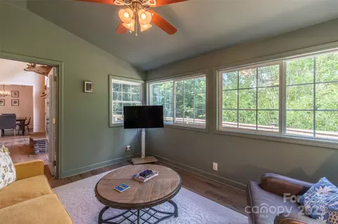 533 Safari Dr, Sylva, NC 28779 photo 27