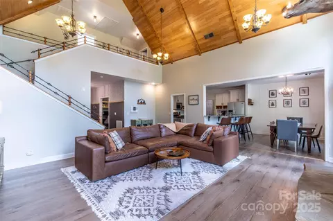 533 Safari Dr, Sylva, NC 28779 photo 11