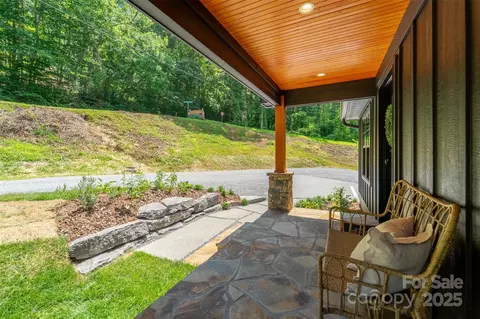 22 Crossing Ln, Sylva, NC 28779 photo 26