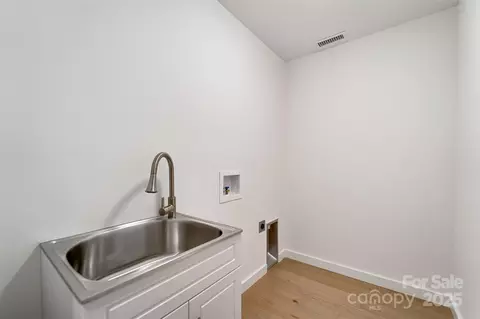 22 Crossing Ln, Sylva, NC 28779 photo 17