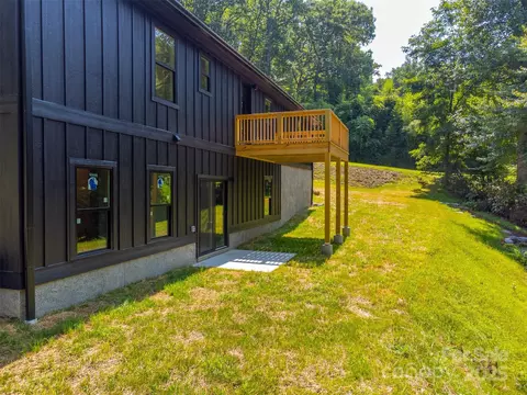 22 Crossing Ln, Sylva, NC 28779 photo 43