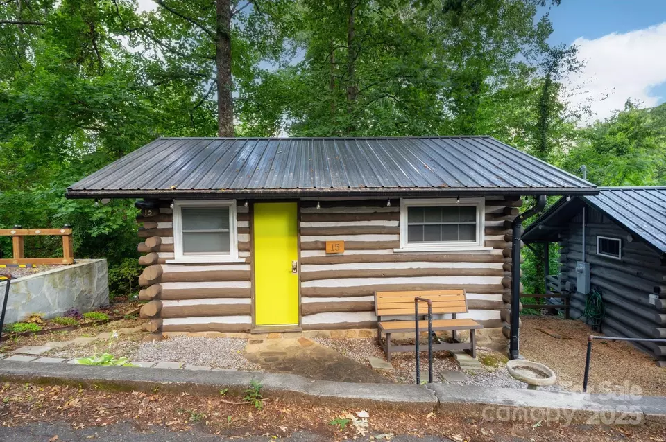 Exterior - Cottage Drive, Asheville, NC 28805 photo 2 of 8