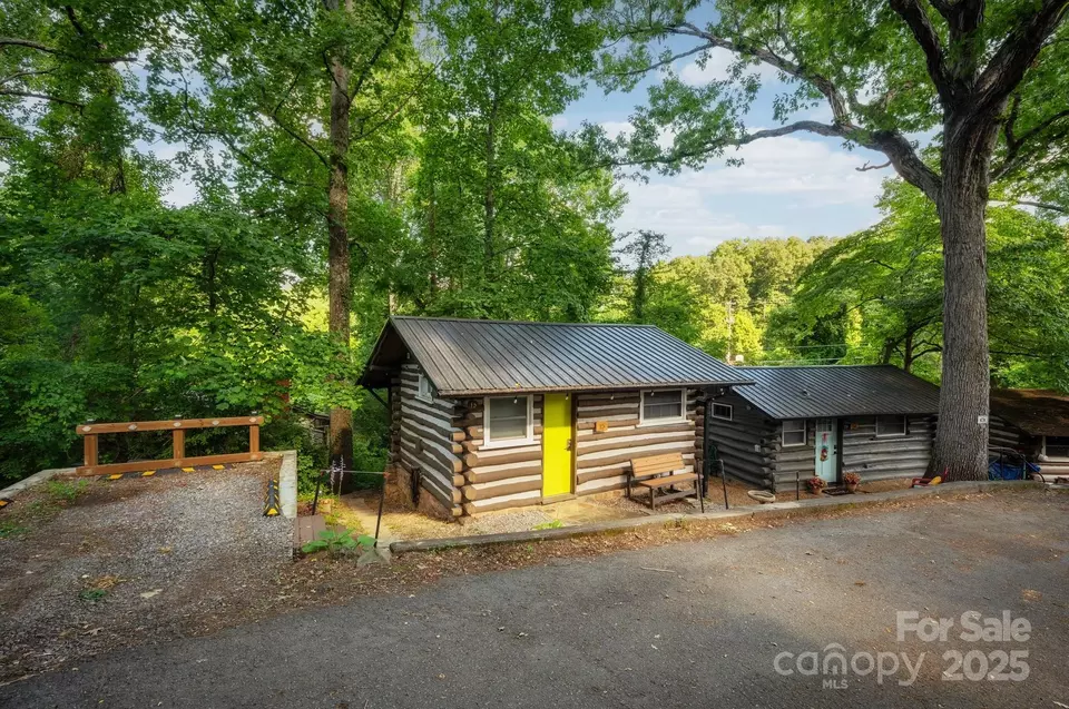 Other - Cottage Drive, Asheville, NC 28805 photo 6 of 11