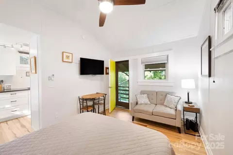 Bedroom - Cottage Drive, Asheville, NC 28805 photo 1 of 5