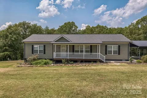 1259 Hardin Rd, Dallas, NC 28034