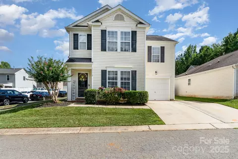 13412 Golden Apple Ct, Charlotte, NC 28215