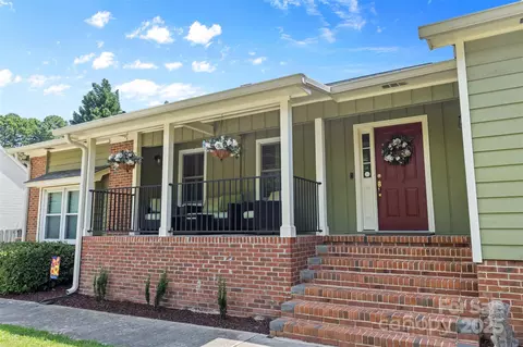 2948 Stoneybrook Dr, Fort Mill, SC 29708 photo 4