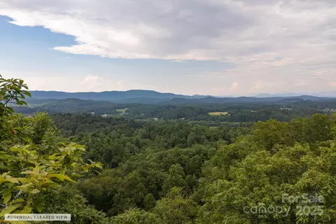 Masterpiece View 8 Drive #8, Hendersonville, NC 28739