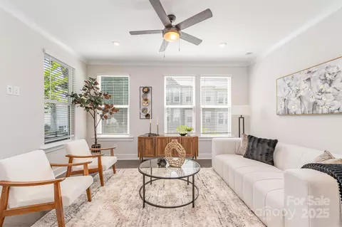 3005 Citizens Ln, Charlotte, NC 28205