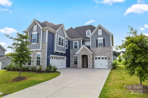 506 Yucatan Dr, Waxhaw, NC 28173