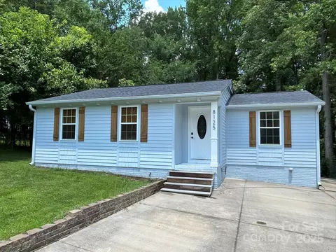 8125 Holly Hill Rd, Charlotte, NC 28227