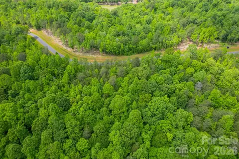 2 Ventosa Dr # A, Denver, NC 28037