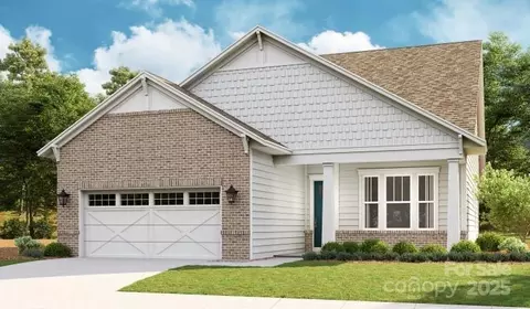 1051 Seven Sisters Ave, Monroe, NC 28110