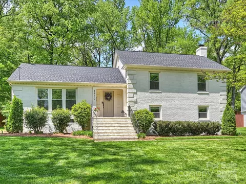 3910 Rhodes Ave, Charlotte, NC 28210