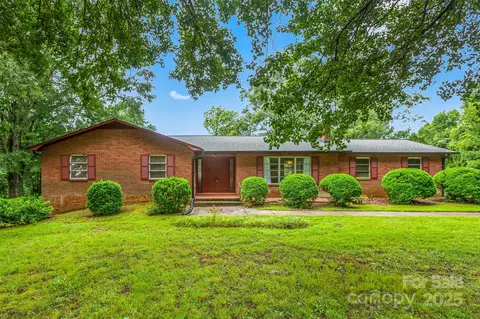 172 Arey Rd, Statesville, NC 28677