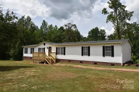 106 Holden Dr, Grover, NC 28073