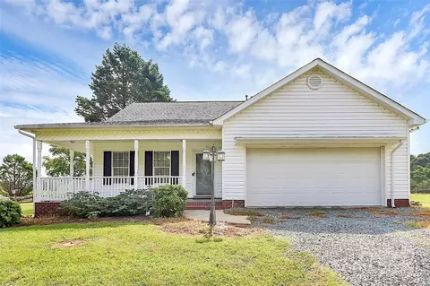 6812 Sugar And Wine Rd, Monroe, NC 28110