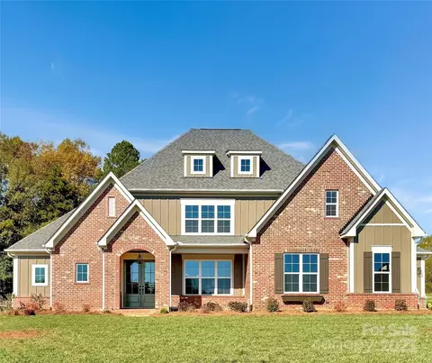 133 Crestview Ln, Troutman, NC 28166