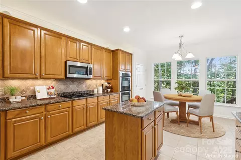 1627 Scotch Pine Ln, Tega Cay, SC 29708 photo 10