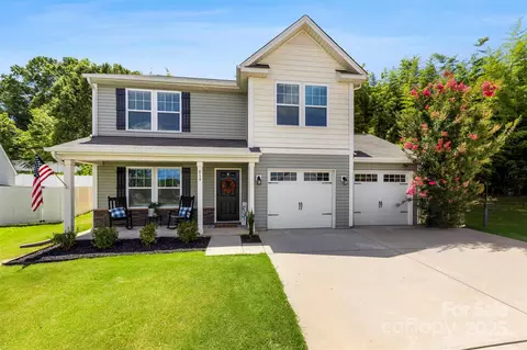 819 Spencer Ln, Kannapolis, NC 28081