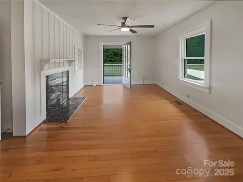 Living - 6445 Griffin Rd, Lancaster, SC 29720 photo 2 of 4