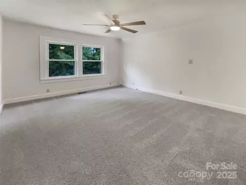 Bedroom - 6445 Griffin Rd, Lancaster, SC 29720 photo 2 of 5