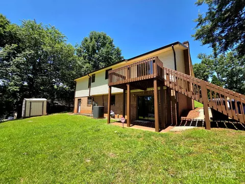 Exterior - 717 2nd Sw St SW, Conover, NC 28613 photo 3 of 3
