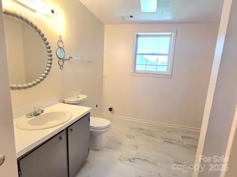 Bath - 717 2nd Sw St SW, Conover, NC 28613 photo 1 of 1