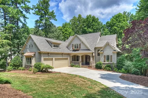 139 E Callicutt Trl, Mooresville, NC 28117