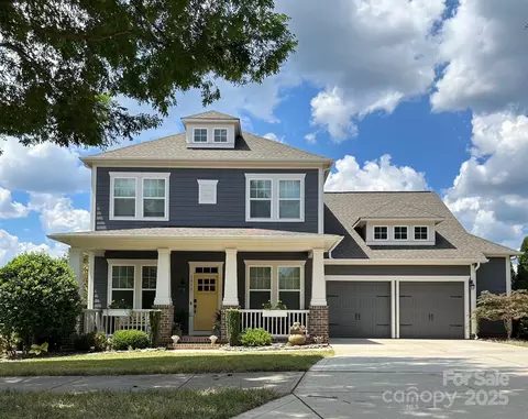 1012 English Cir, Belmont, NC 28012