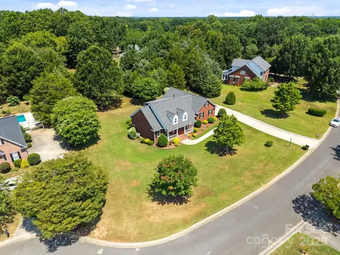 908 Haddonfield Dr, Fort Mill, SC 29708 photo 12