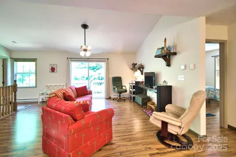 654 Moonlight Pass, Union Mills, NC 28167 photo 8