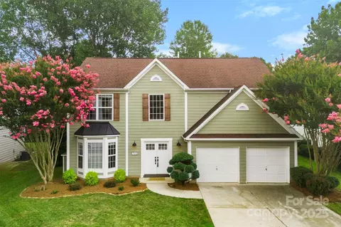 7918 Leisure Ln, Huntersville, NC 28078