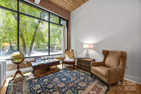 310 Arlington 207 Ave #207, Charlotte, NC 28203
