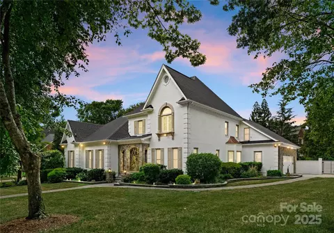 4208 Black Sycamore Dr, Charlotte, NC 28226