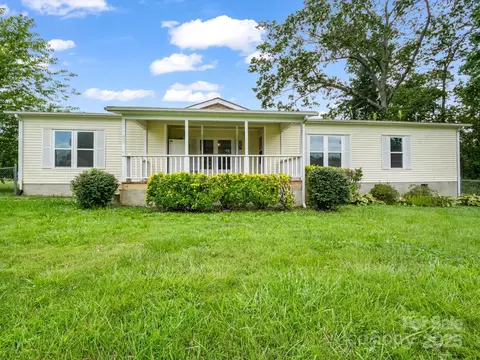 355 Staton Rd, Flat Rock, NC 28731 photo 2