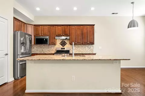 Kitchen - 15709 Kiser Corner Ln, Davidson, NC 28036 photo 1 of 4