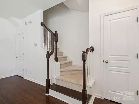 Entry Way - 927 Copperstone Ln, Fort Mill, SC 29708 photo 2 of 3