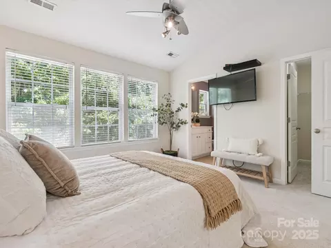 Bedroom - 927 Copperstone Ln, Fort Mill, SC 29708 photo 2 of 4