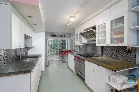 Kitchen - 211 Ruby Ln, Gastonia, NC 28054 photo 2 of 2