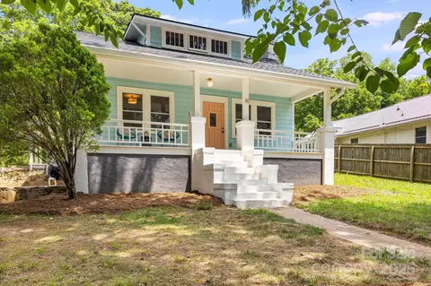 35 First St, Asheville, NC 28803