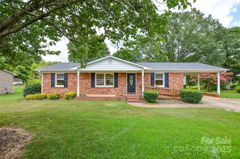 2500 Judith Ave, Gastonia, NC 28054